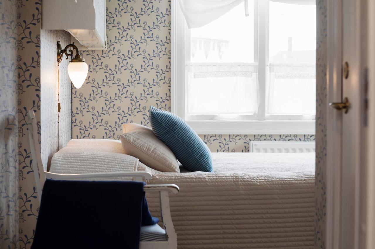 Strandvillan Hotell Och Bed & Breakfast Lysekil Exterior foto